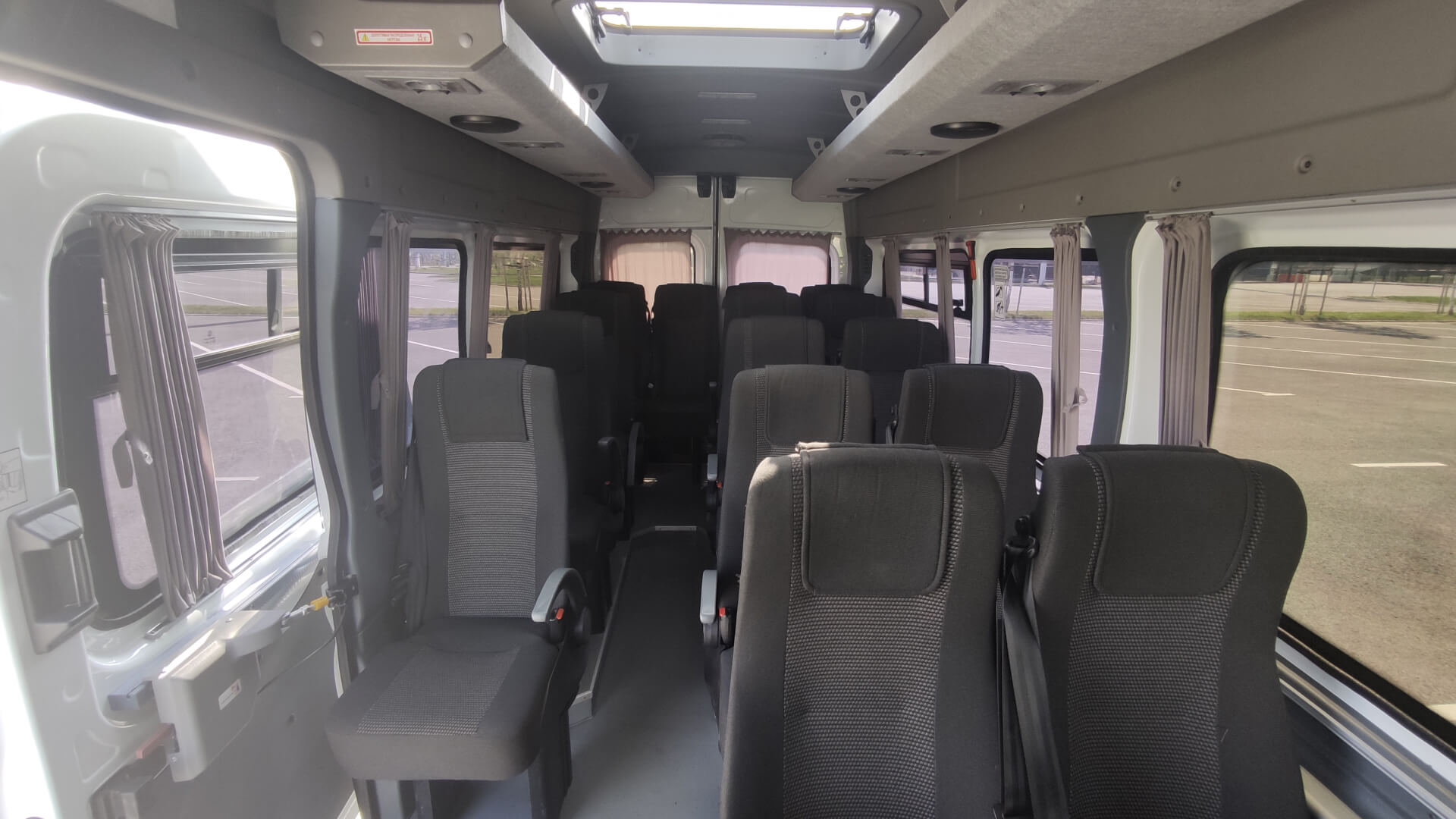 Ford Transit на 19 посадочных мест